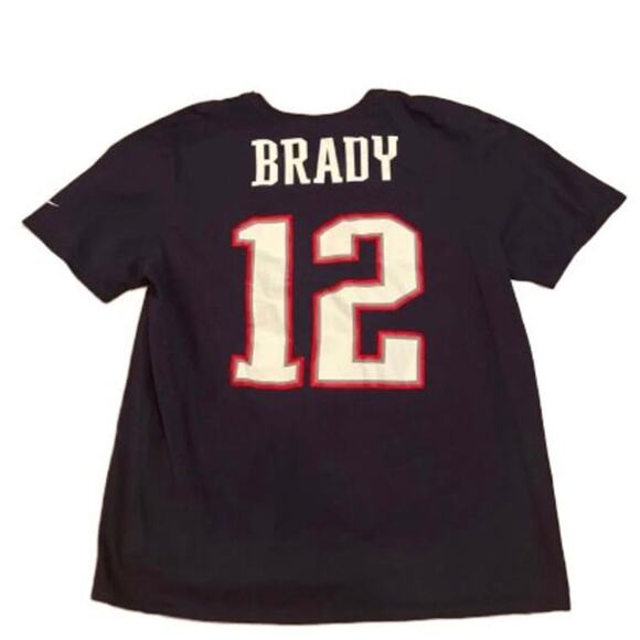 Nike NFL New England Patriots Men's XL Tom Brady #12 Jersey Graphic T-shirt - Picture 1 of 4